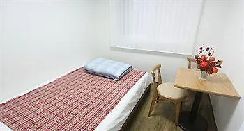 Family & Friends House Hotel Seoul